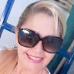 Meet your Posher, Maria miladis